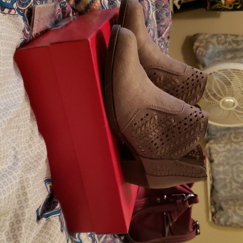 Carlos by Carlos Santana booties